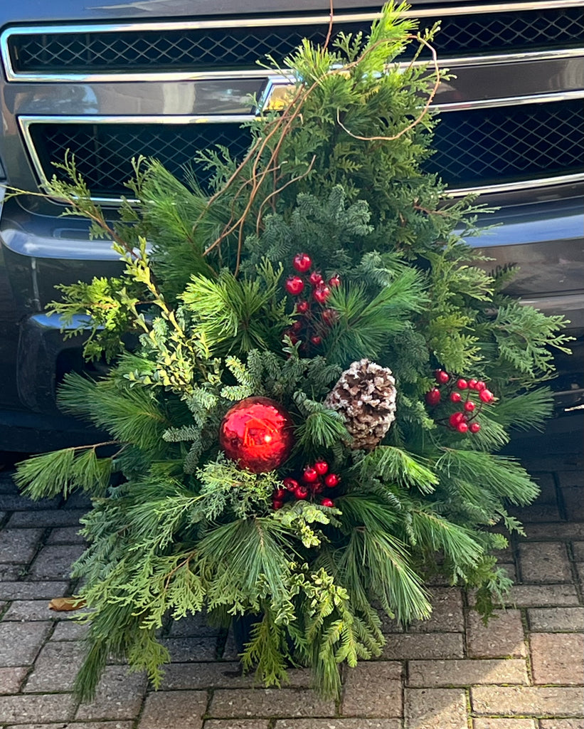 Decorated - Winter Green Outdoor Urns